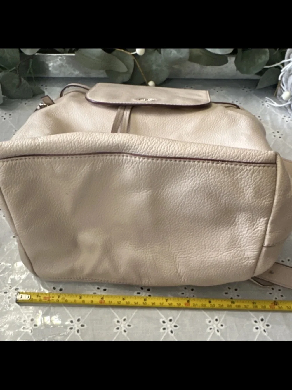 Tory Burch Beige Cream Leather Drawstring Backpack with Gold Logo - Picture 11 of 11